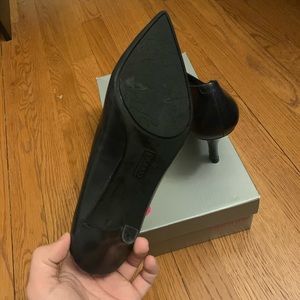 Black Connie Heels Size 7.5